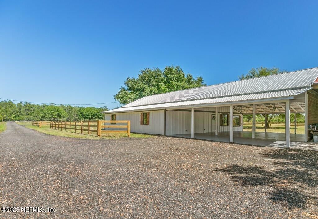 643 E State Road 100, San Mateo, FL 32187 Photo