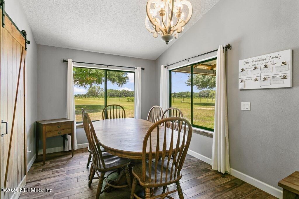 643 E State Road 100, San Mateo, FL 32187 Photo