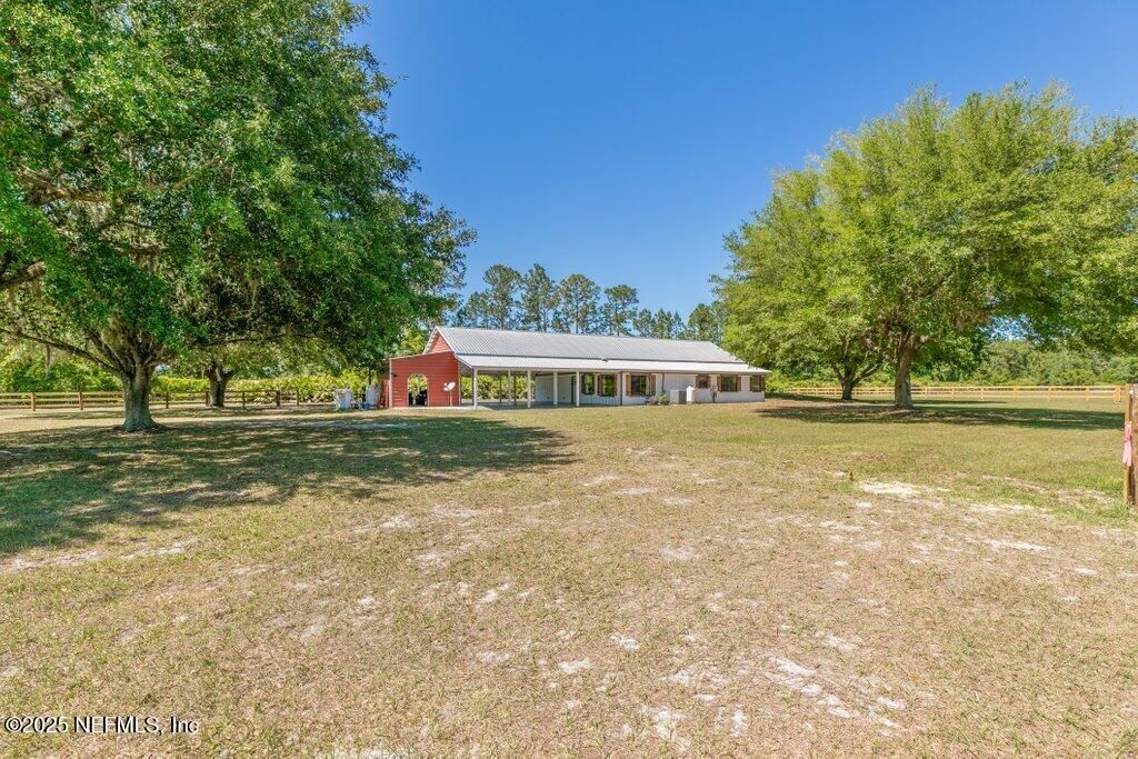 643 E State Road 100, San Mateo, FL 32187 Photo