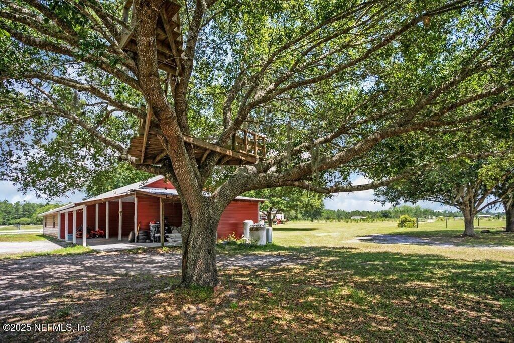 643 E State Road 100, San Mateo, FL 32187 Photo