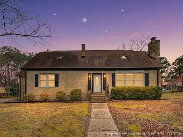 5550 Hedrick Drive, Fayetteville, NC 28303