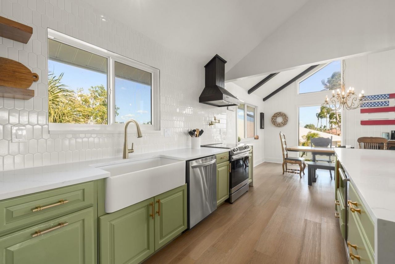 9127 Mockingbird Dr, Sanibel, FL 33957 Photo