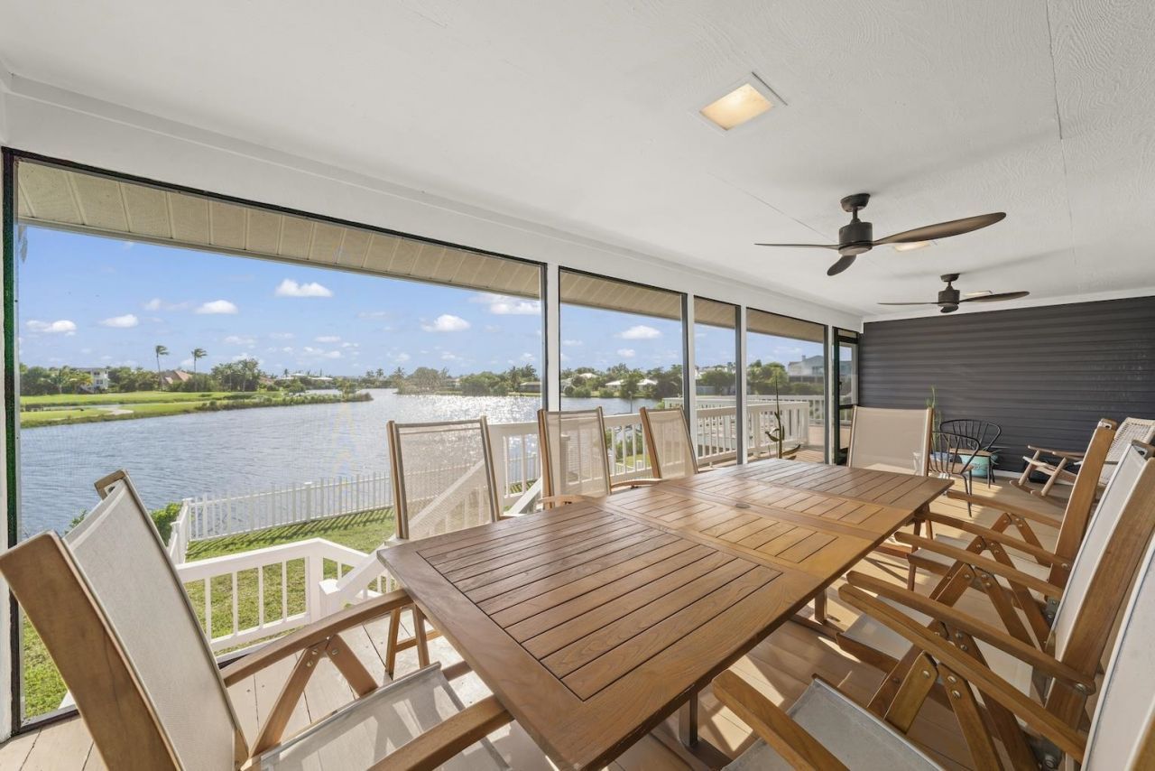 9127 Mockingbird Dr, Sanibel, FL 33957 Photo