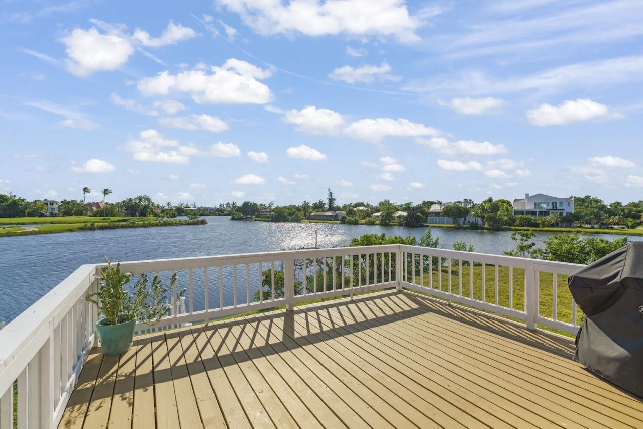 9127 Mockingbird Dr, Sanibel, FL 33957 Photo