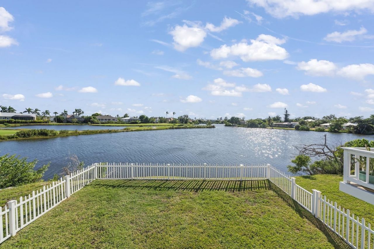 9127 Mockingbird Dr, Sanibel, FL 33957 Photo