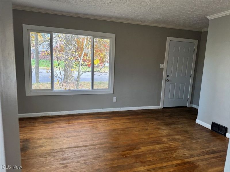 1574 East Avenue, Akron, OH 44314 Photo 8