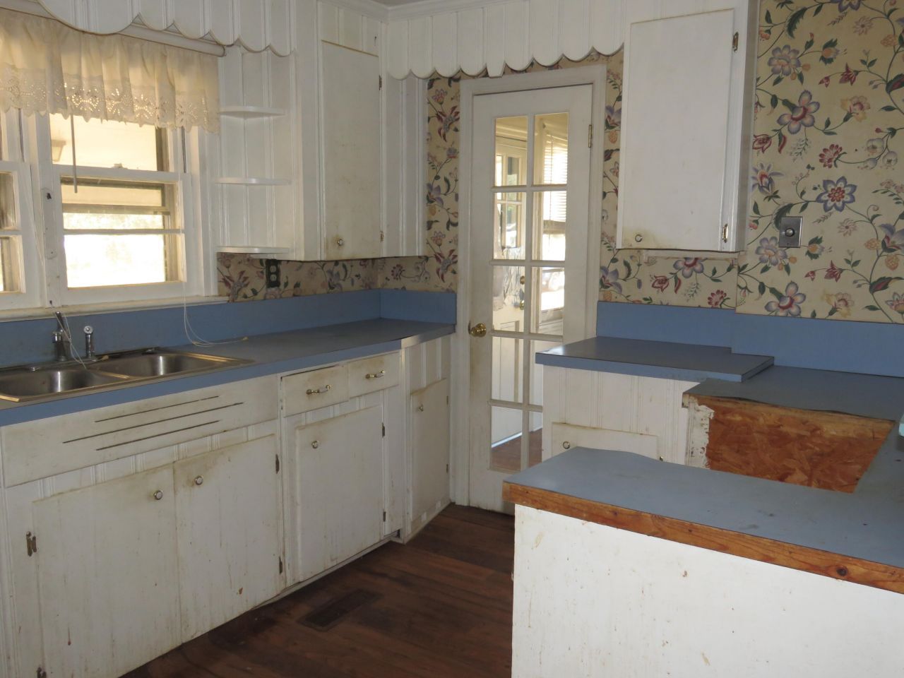 2192 Five Chop Road Photo 12