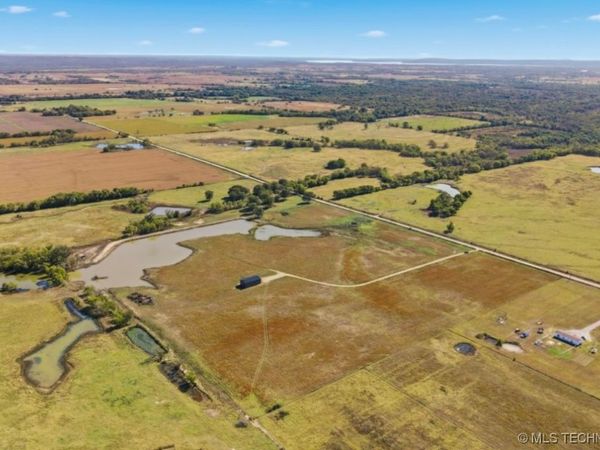 Banyan Road, Morris, OK 74445