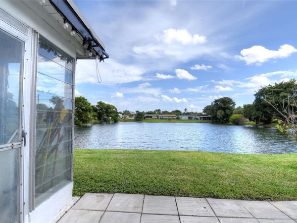 4804 NW 27th Ter, Fort Lauderdale, FL 33309