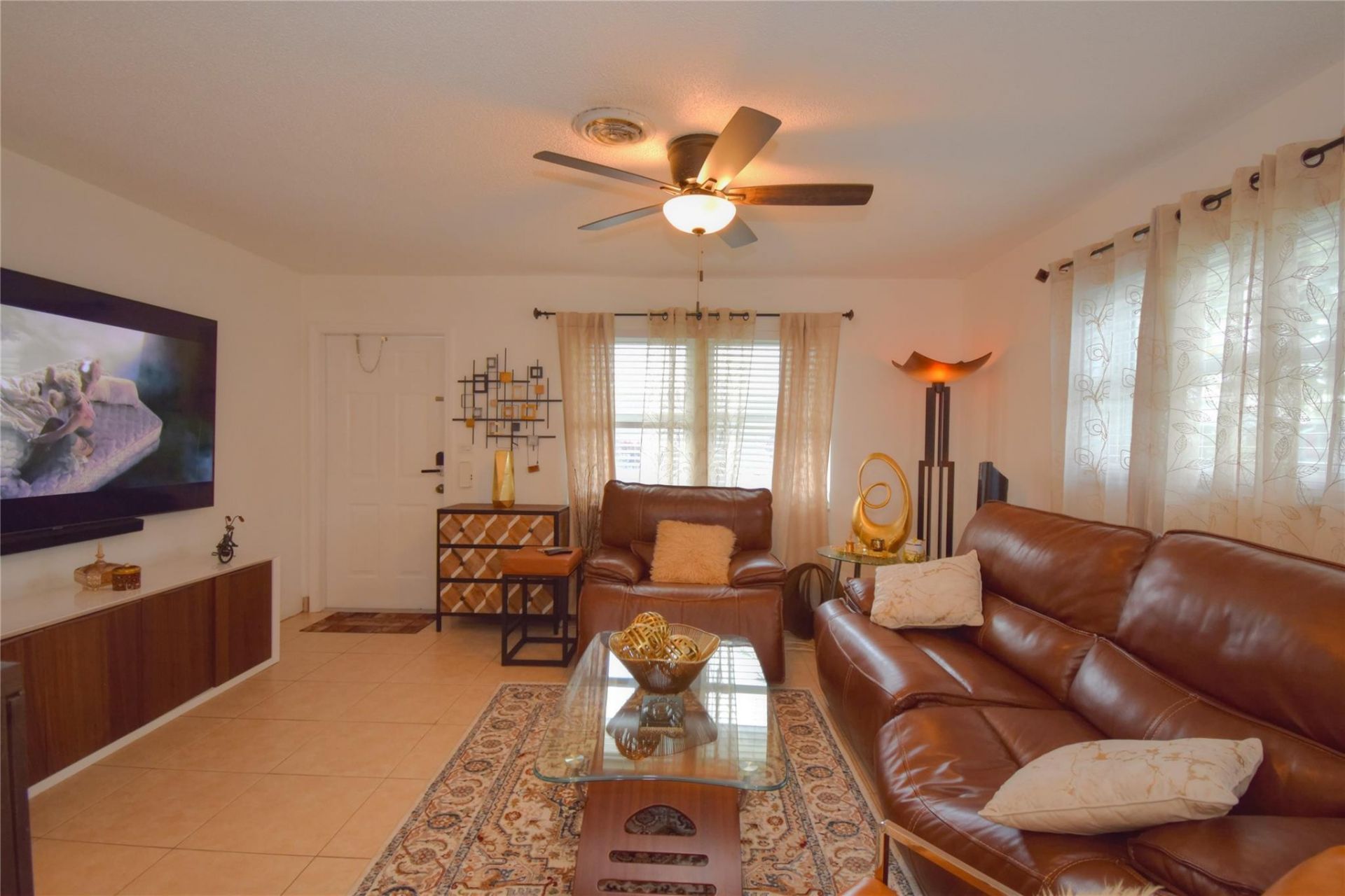 4804 NW 27th Terrace, Tamarac, FL 33309 Photo