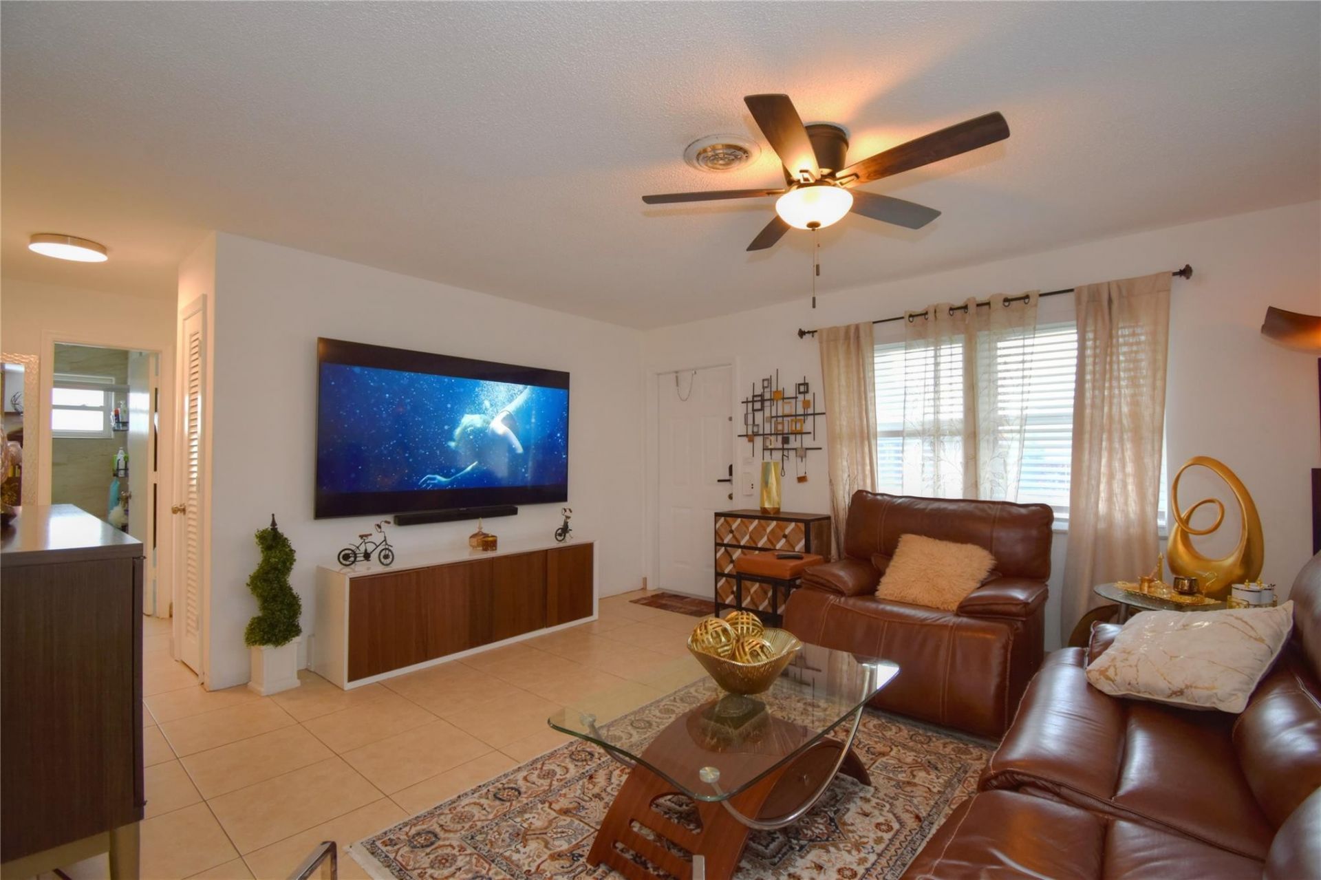 4804 NW 27th Terrace, Tamarac, FL 33309 Photo