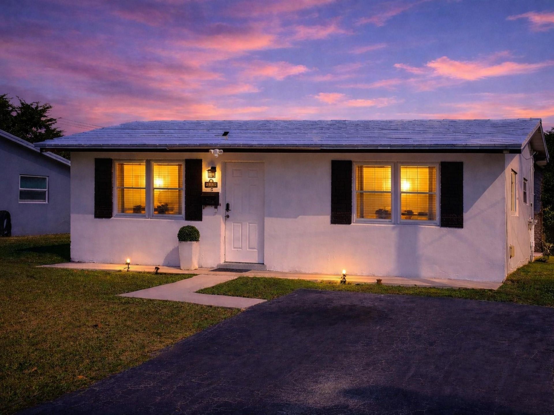 4804 NW 27th Terrace, Tamarac, FL 33309 Photo