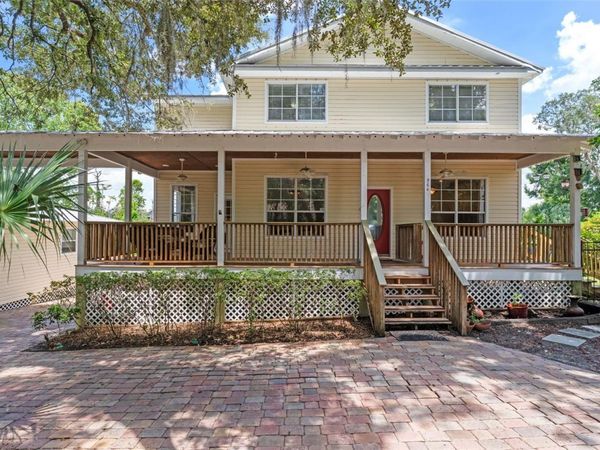 560 FERN STREET, OVIEDO, FL 32765