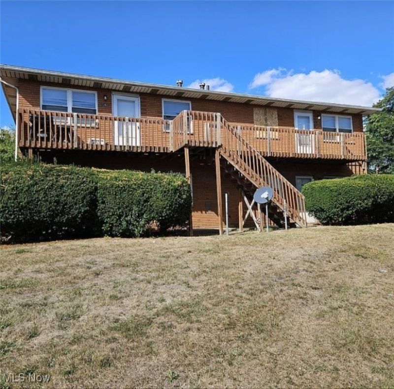 2256 Maryland Avenue, Akron, OH 44314 Main Photo