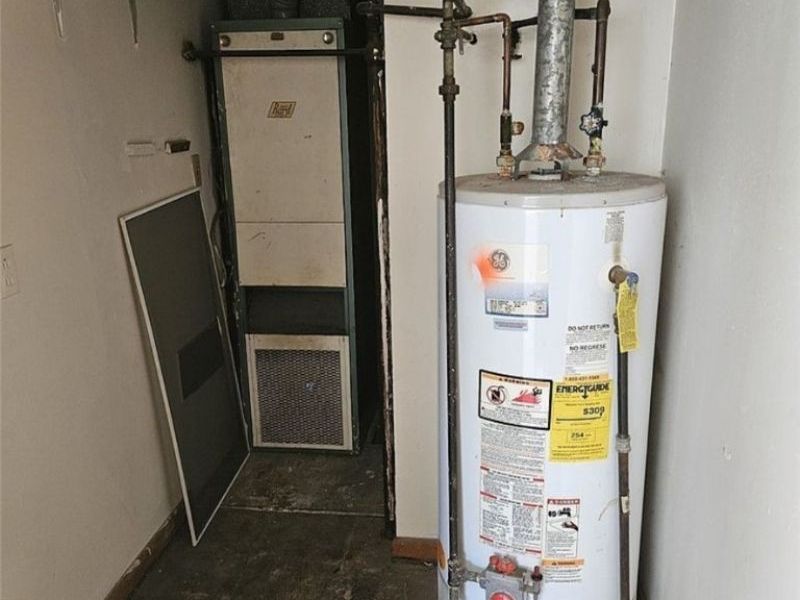 2256 Maryland Avenue, Akron, OH 44314 Photo 11