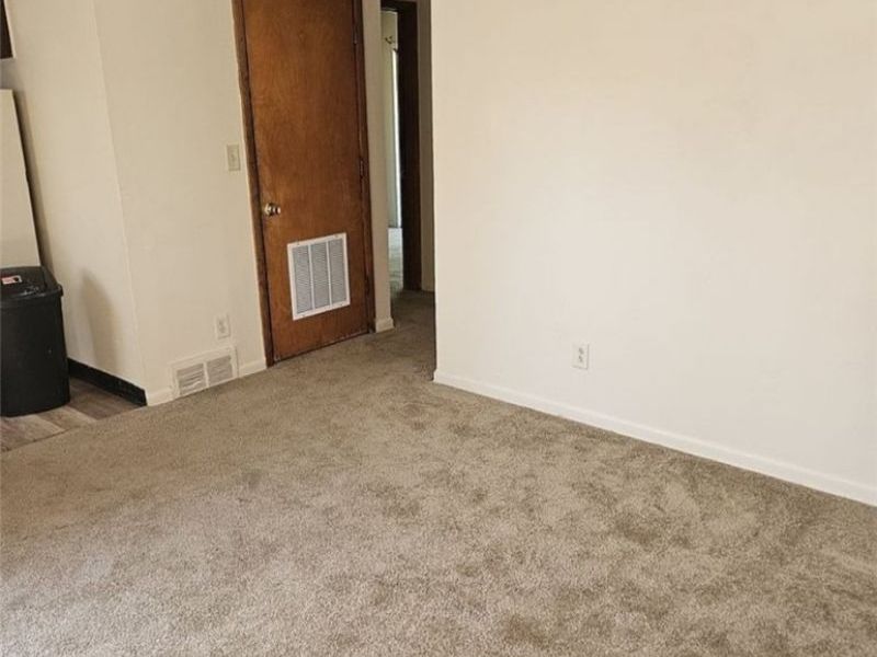 2256 Maryland Avenue, Akron, OH 44314 Photo 13