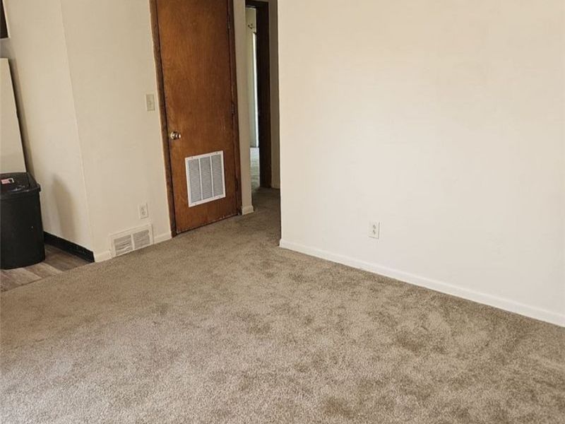 2256 Maryland Avenue, Akron, OH 44314 Photo 13