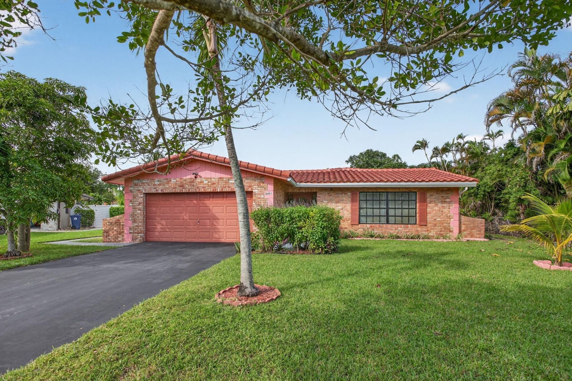 4460 NW 105th Terrace, Coral Springs, FL 33065 Photo