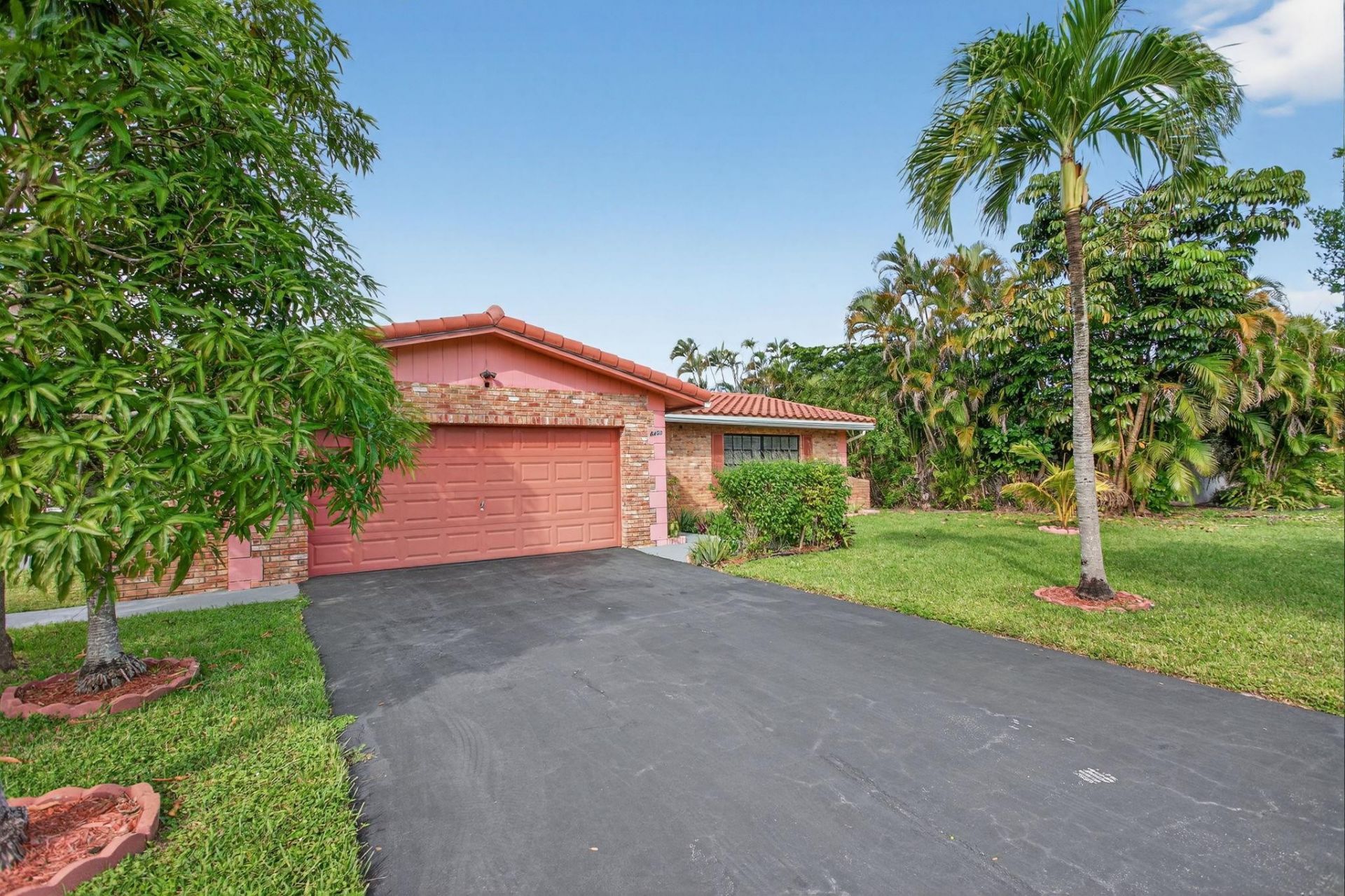 4460 NW 105th Terrace, Coral Springs, FL 33065 Photo