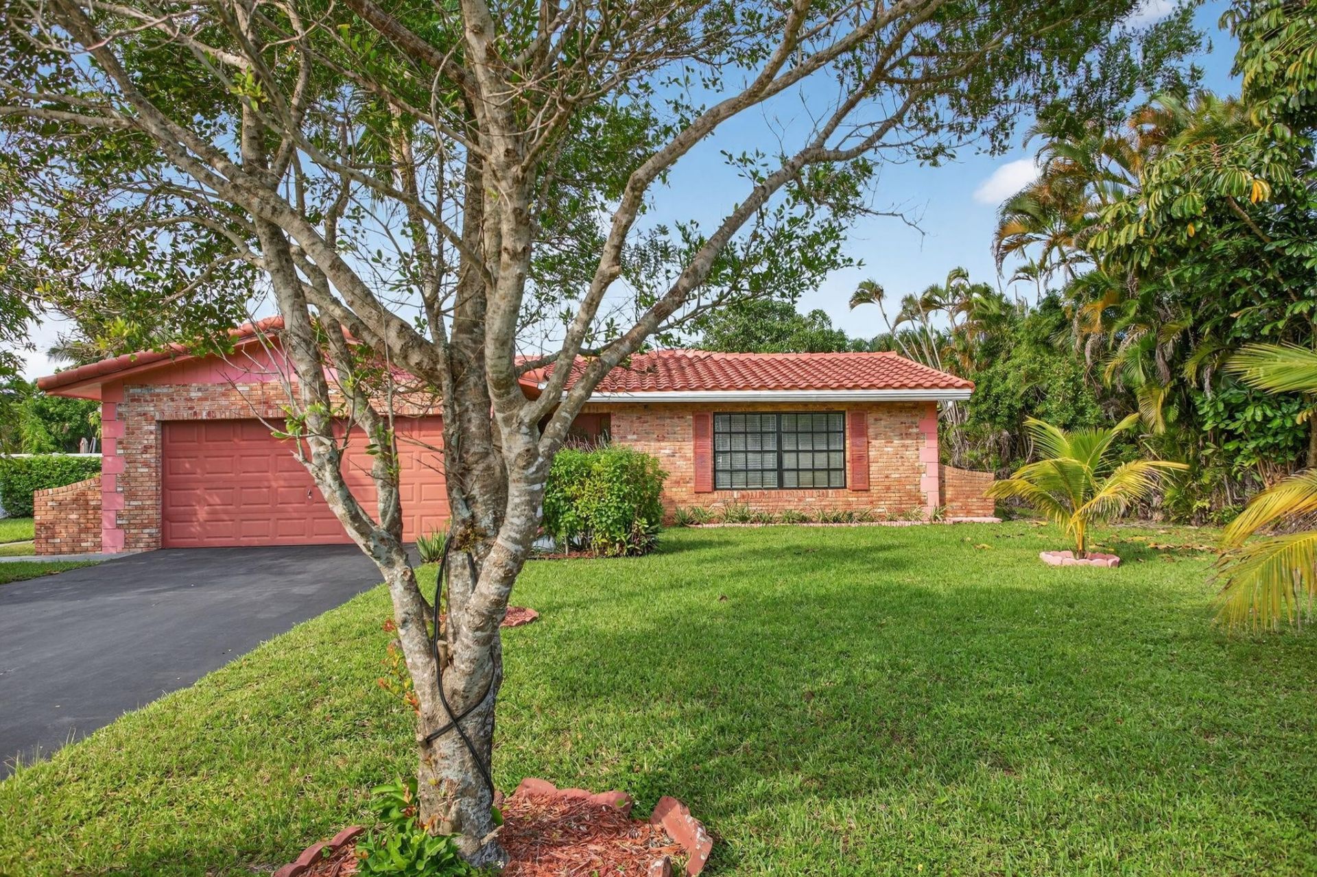 4460 NW 105th Terrace, Coral Springs, FL 33065 Photo