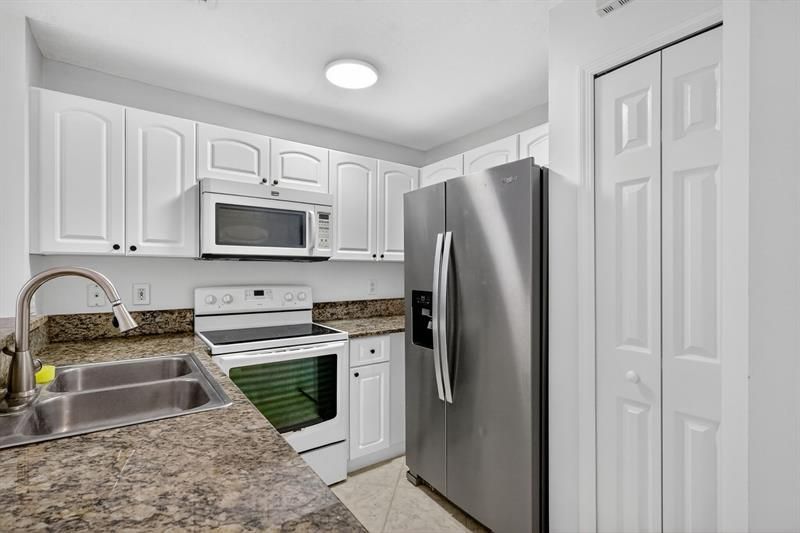 6103 NW 116th Place, Unit 6103, Doral, FL 33178 Photo