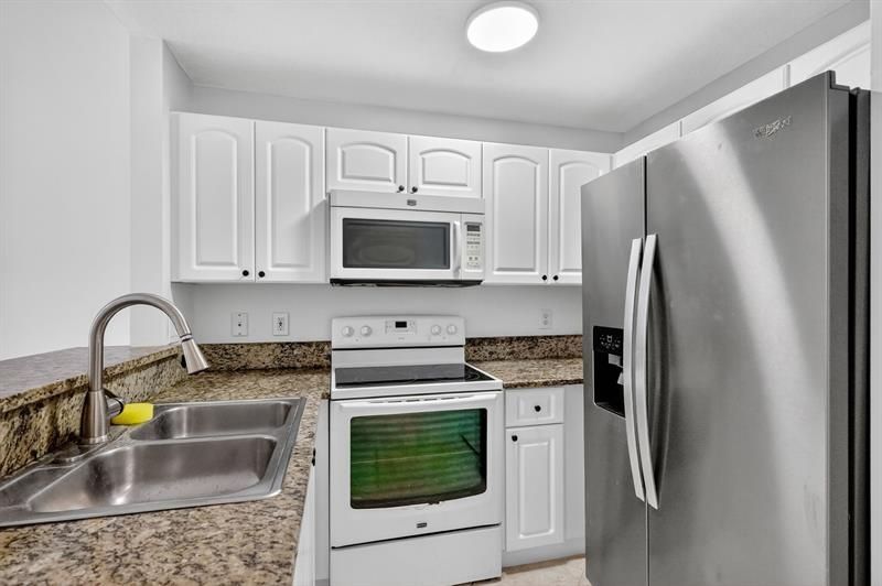 6103 NW 116th Place, Unit 6103, Doral, FL 33178 Photo