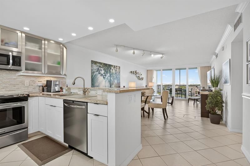 2940 Course Drive, Unit 903, Pompano Beach, FL 33069 Photo