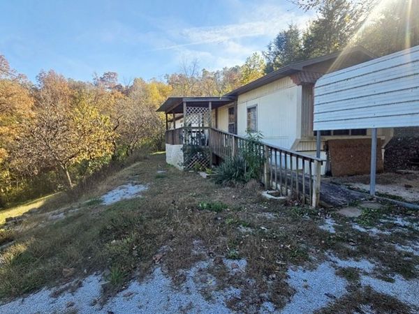 233 NC 2800, Marble Falls, AR 72648