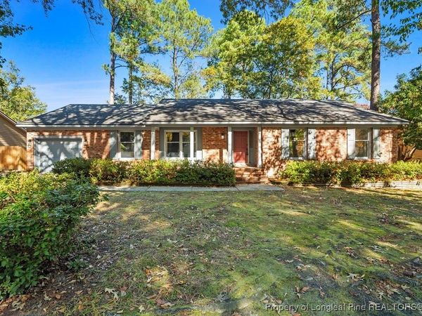 5808 Tuckertown Lane, Fayetteville, NC 28314