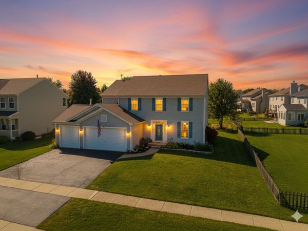 2441 Haydn Street, Woodstock, IL 60098