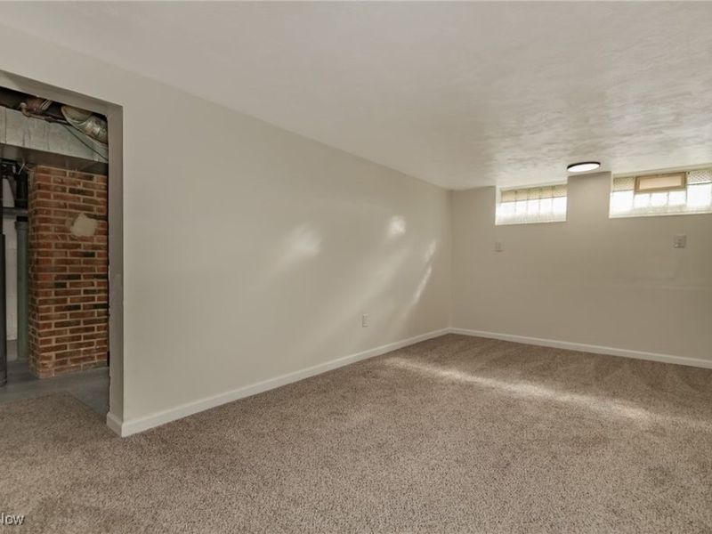 4839 E 94th Street, Garfield Heights, OH 44125 Photo 34