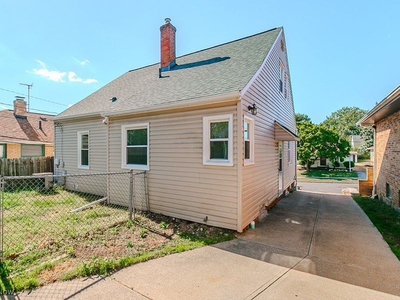 4839 E 94th Street, Garfield Heights, OH 44125 Photo 36