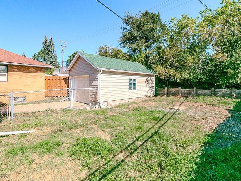 4839 E 94th Street, Garfield Heights, OH 44125 Photo 38