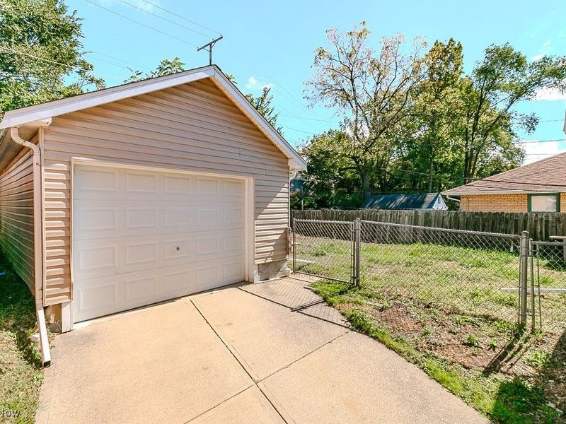 4839 E 94th Street, Garfield Heights, OH 44125 Photo 39