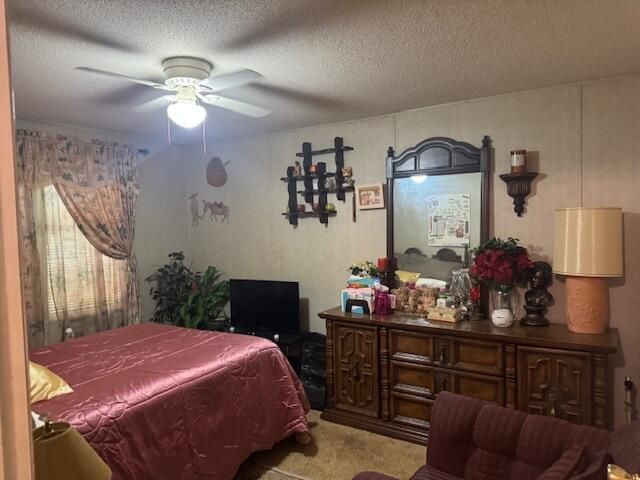 118 Leslie Circle Photo 13