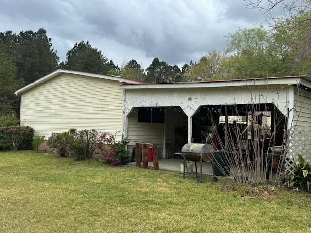 118 Leslie Circle Photo 3