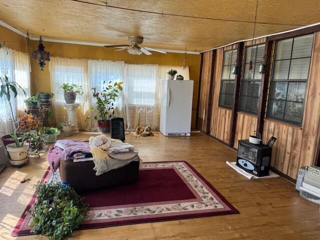 118 Leslie Circle Photo 6