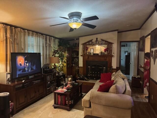 118 Leslie Circle Photo 8