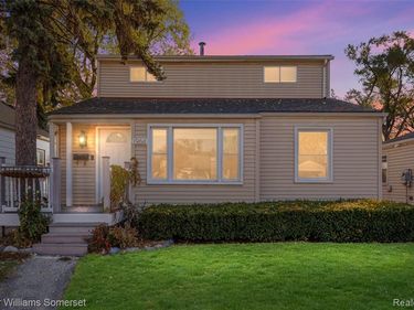 1964 Almont Street, Ferndale, MI 48220