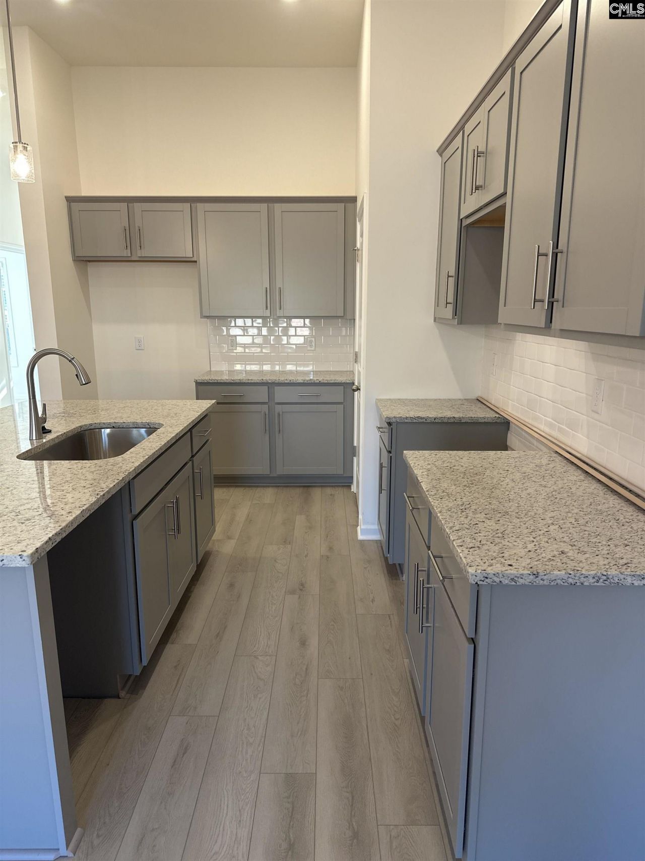 126 Prairie Grass Way Photo 7