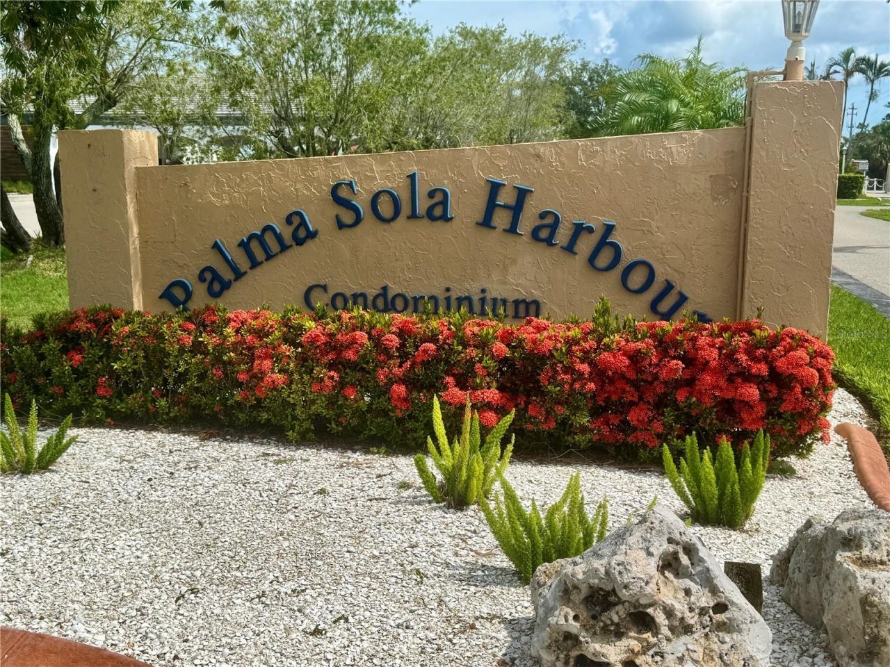 4104 Catalina Drive, Bradenton, FL 34210 Photo