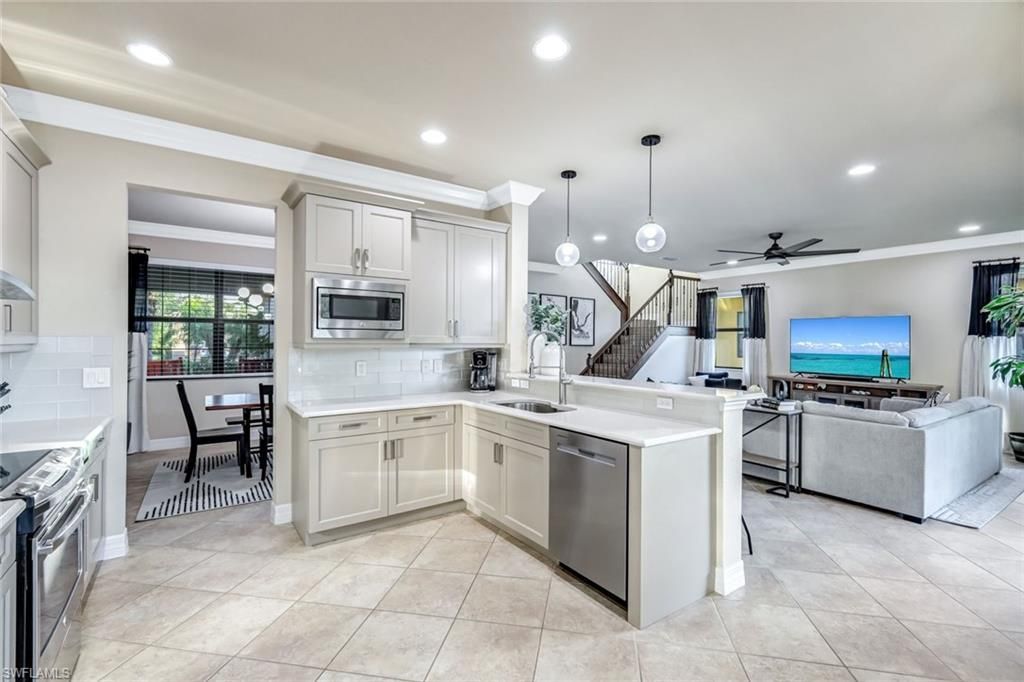 11732 Meadowrun Cir, Fort Myers, FL 33913 Photo