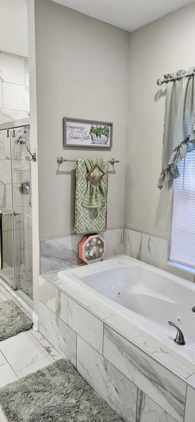 206 New Iris Lane Photo 11