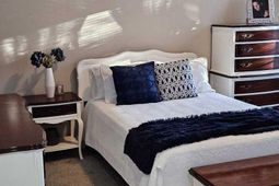 206 New Iris Lane photo 4