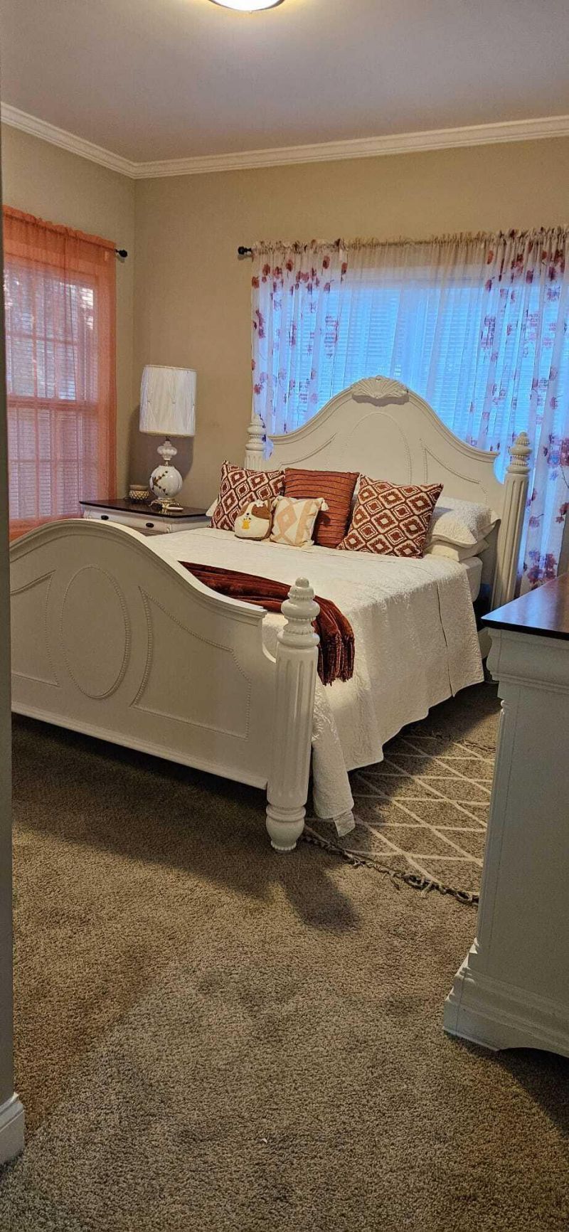 206 New Iris Lane Photo 5