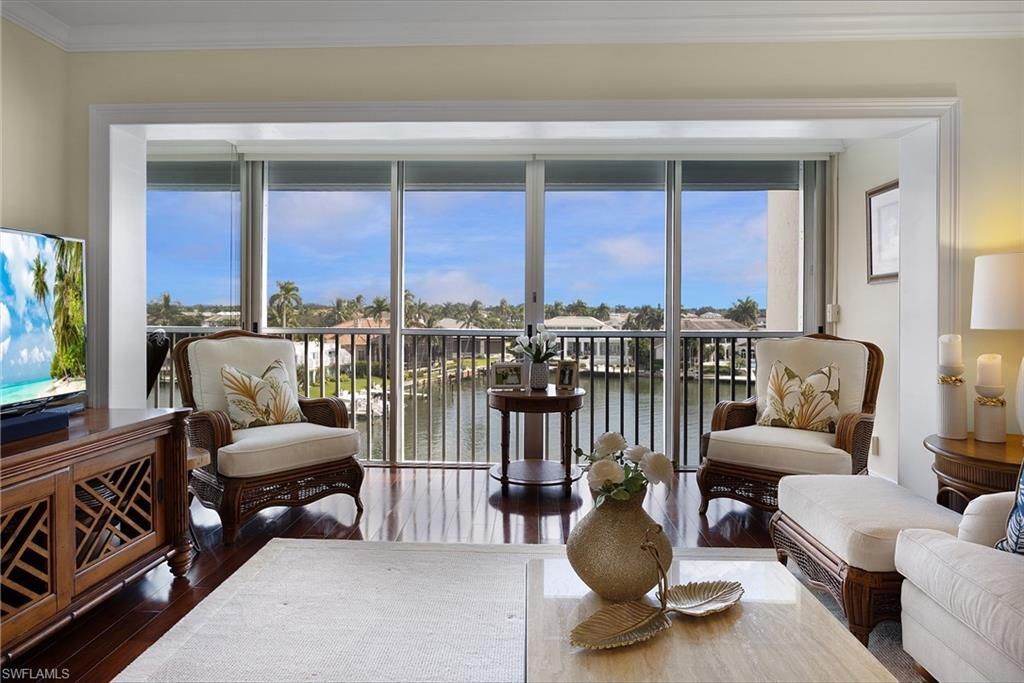 300 Park Shore Dr, Unit 5B, Naples, FL 34103 Photo