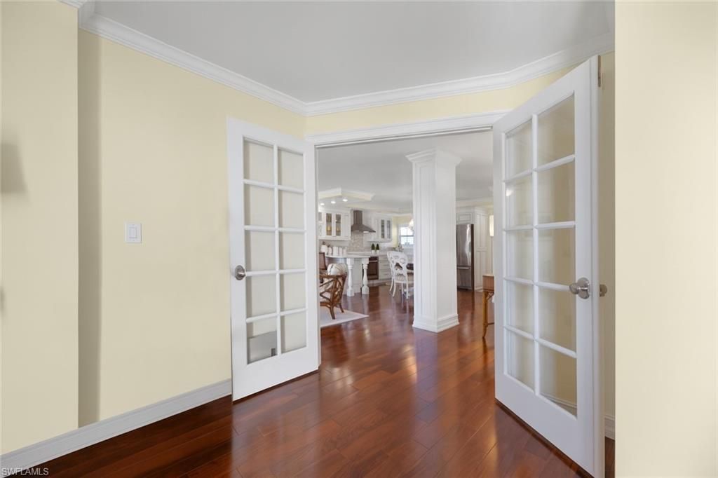 300 Park Shore Dr, Unit 5B, Naples, FL 34103 Photo