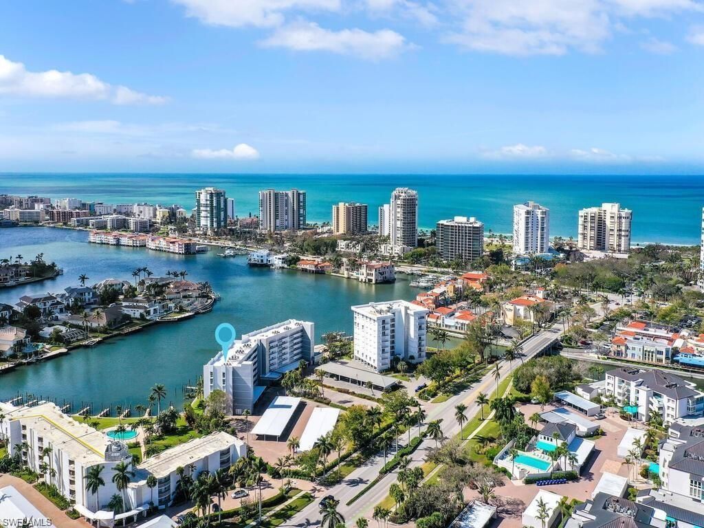300 Park Shore Dr, Unit 5B, Naples, FL 34103 Photo