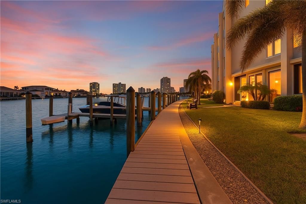 300 Park Shore Dr, Unit 5B, Naples, FL 34103 Photo