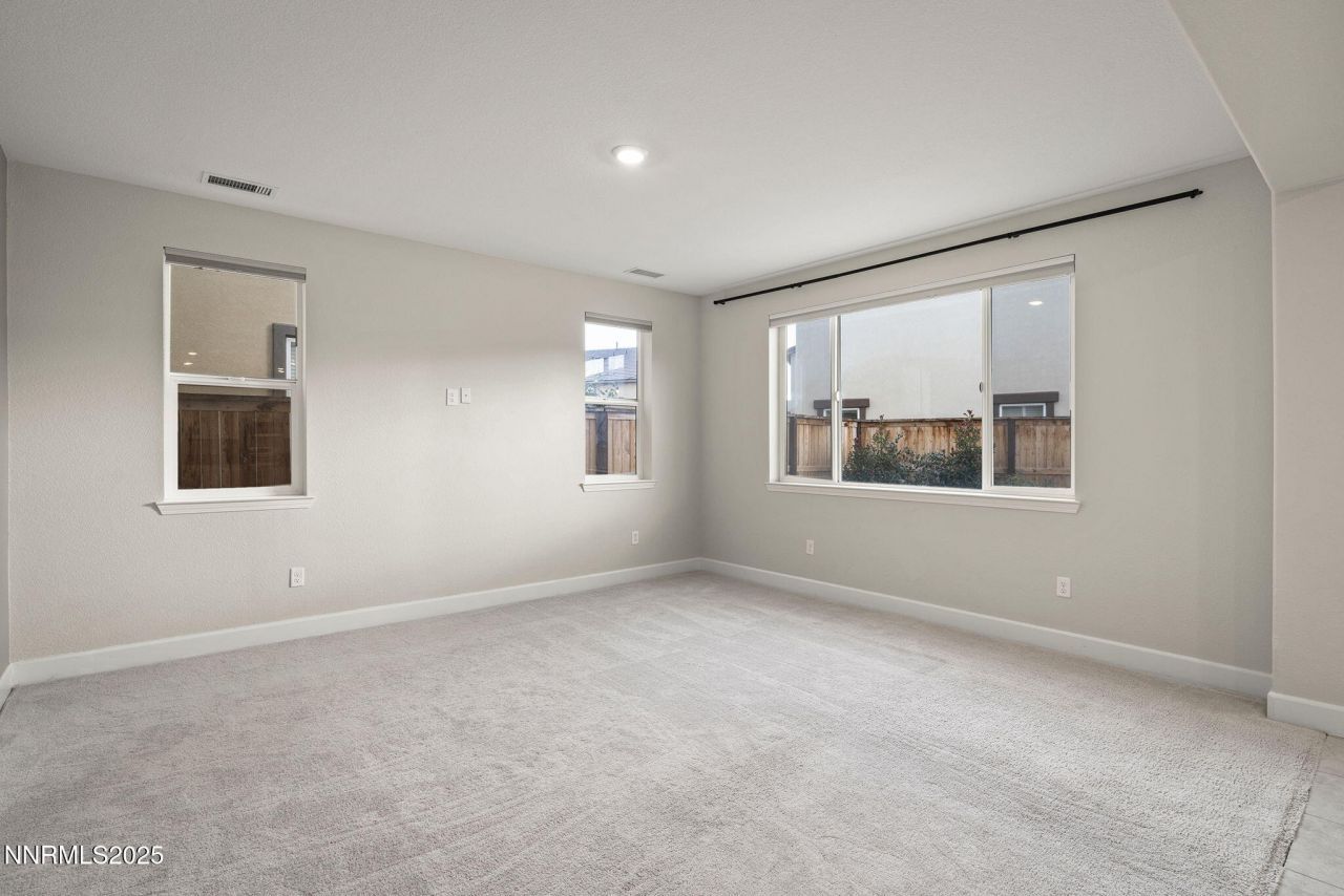 1119 Roswell Road, Sparks, NV 89436 Photo